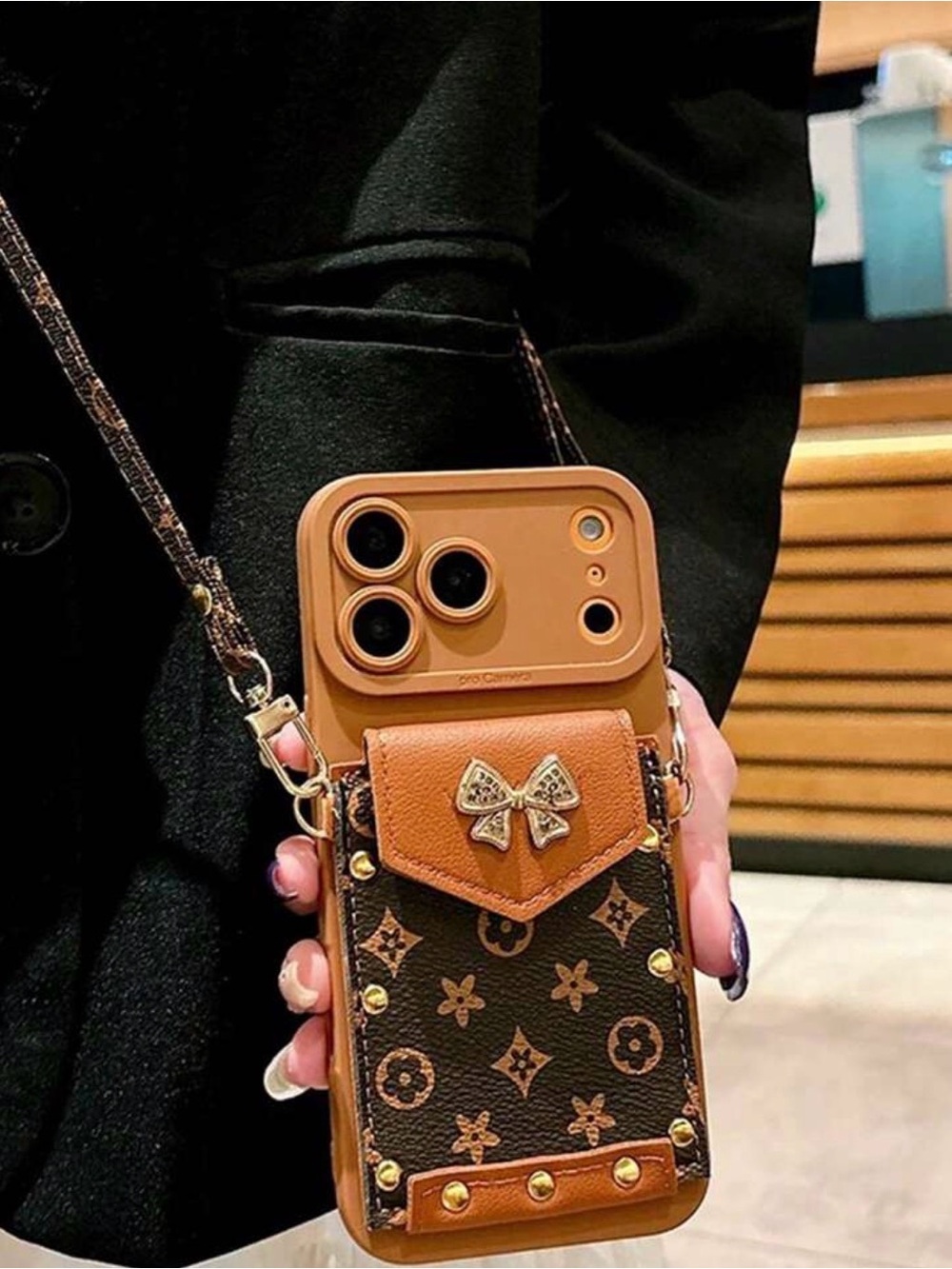 🎀🎀BOGOHO Lux Brown Floral Pattern Crossbody Phone Case - Fits 17 Pro Max Phones